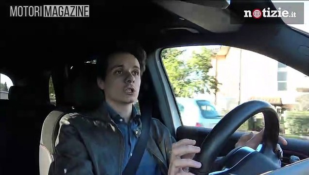 Mercedes GLB 250 Premium | Test Drive, prestazioni, prezzo: perché comprarla?