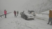 Antalya karayolunda ulaşıma 'kar' engeli
