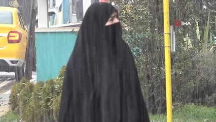 Bursa'ya bahar ortasında kar yağdı