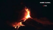 Etna Yanardağı yeniden faaliyete geçti