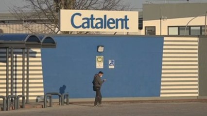 AstraZeneca dice que los lotes almacenados en Italia "no son una reserva"