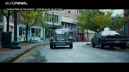 The Smiths chegam ao cinema com "Shoplifters of the World"