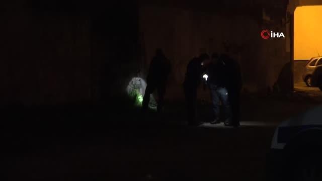 Son dakika haber: Dur ihtarına uymayan sürücü polise ateş açtı: 1'i polis, 2 yaralı