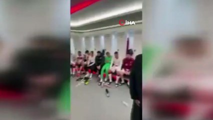 Cumhurbaşkanı Erdoğan, A Milli Futbol Takımını kutladı