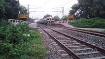 Down Katwa-Howrah Local is Haulted in its route Station//Indian Railways