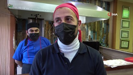 Maviden sarı rengine dönen Yüksekova’da esnafı yeniden kapanma korkusu sardı