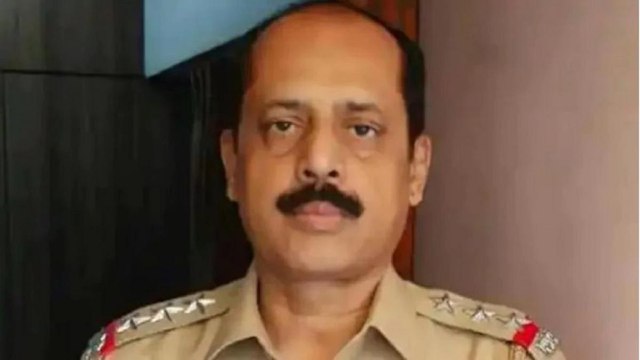 New CCTV footage reveals Vaze met Mansukh Hiren on 17 Feb