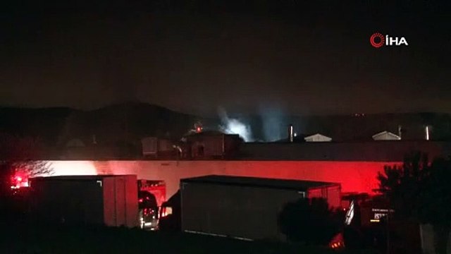 Çekmeköy'de gıda üretim tesisinde çıkan fabrika yangını kontrol altına alındı