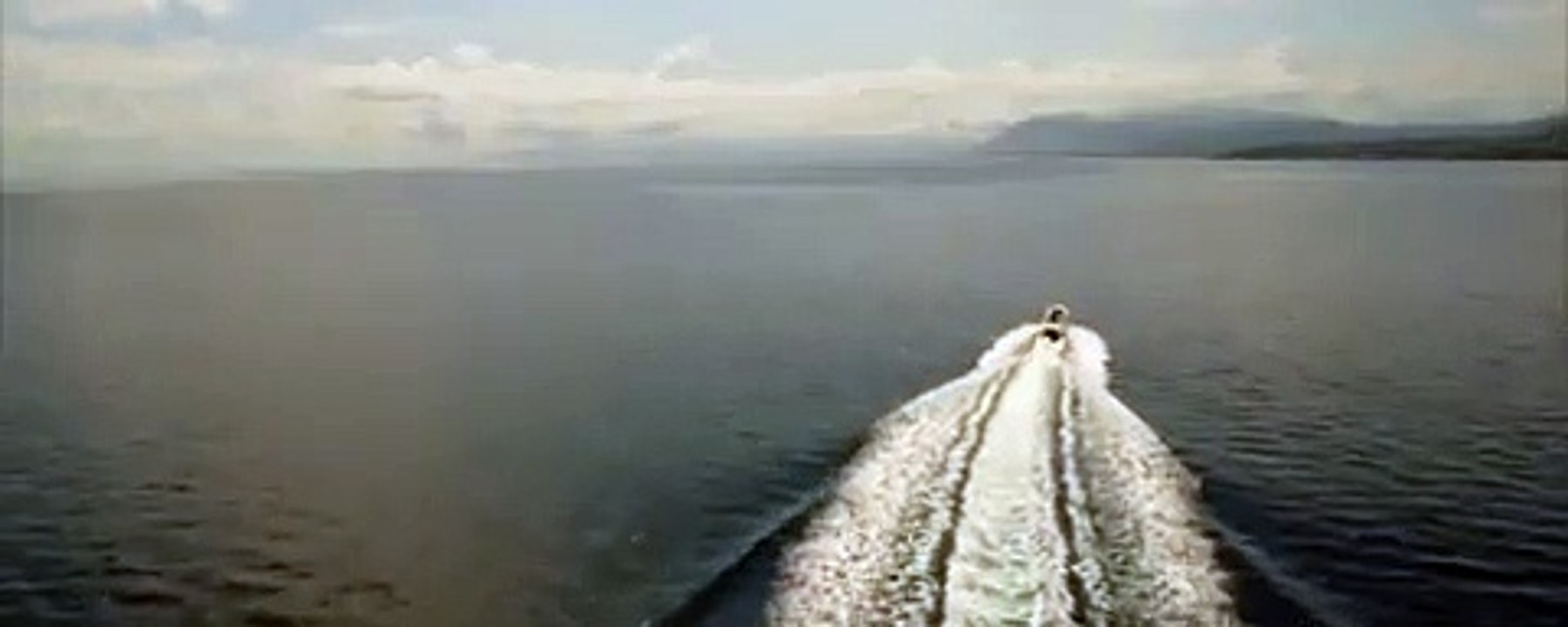 Boat speed kayak Island Shore