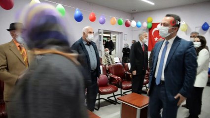 Yeni çipli kimlik kartı için hizmet ayaklarına götürüldü