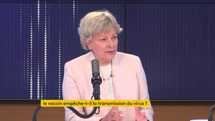 Covid-19 : la Haute Autorité de santé appelle à garder "une certaine prudence, une distance" avec les personnes âgées vaccinées