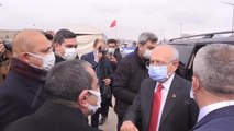Son dakika haberleri! KIRIKKALE - Kılıçdaroğlu, polislere tatlı ikram etti