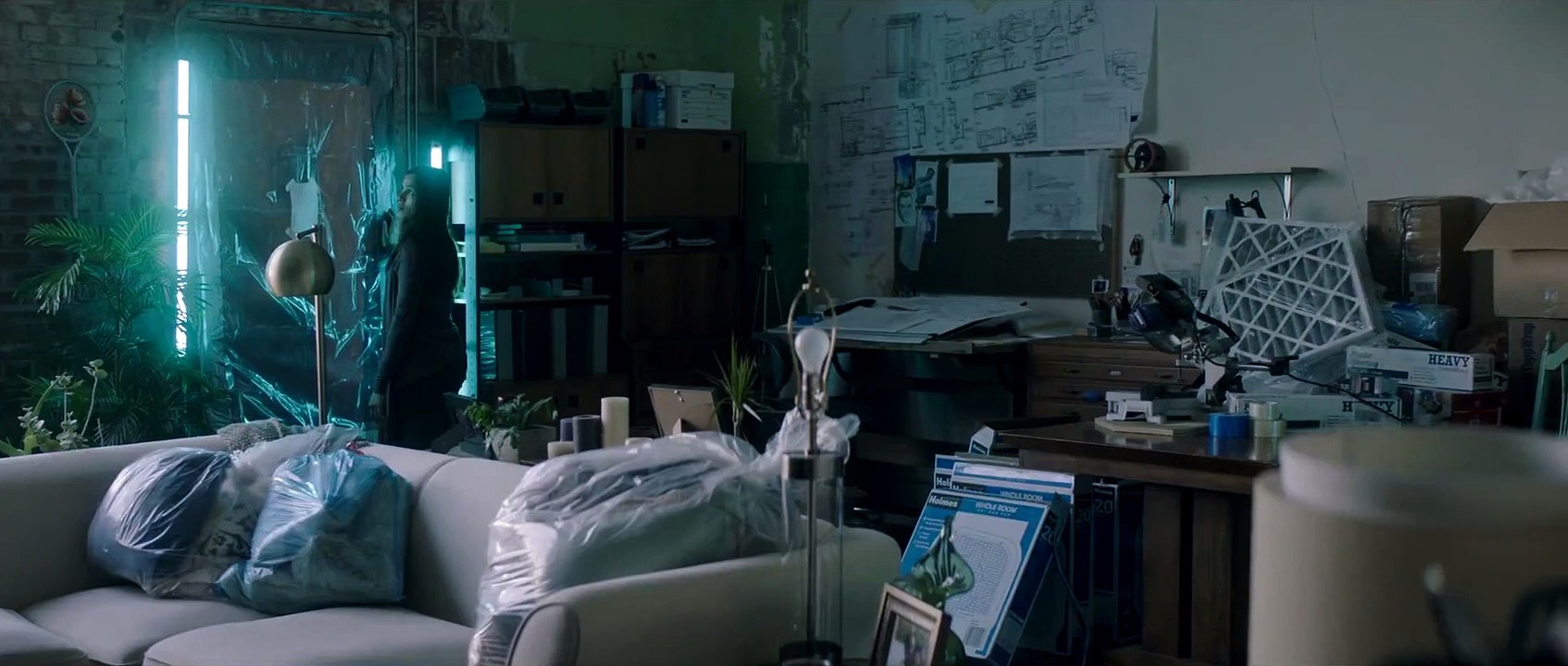 ONLY LAST WOMAN ON EARTH Film