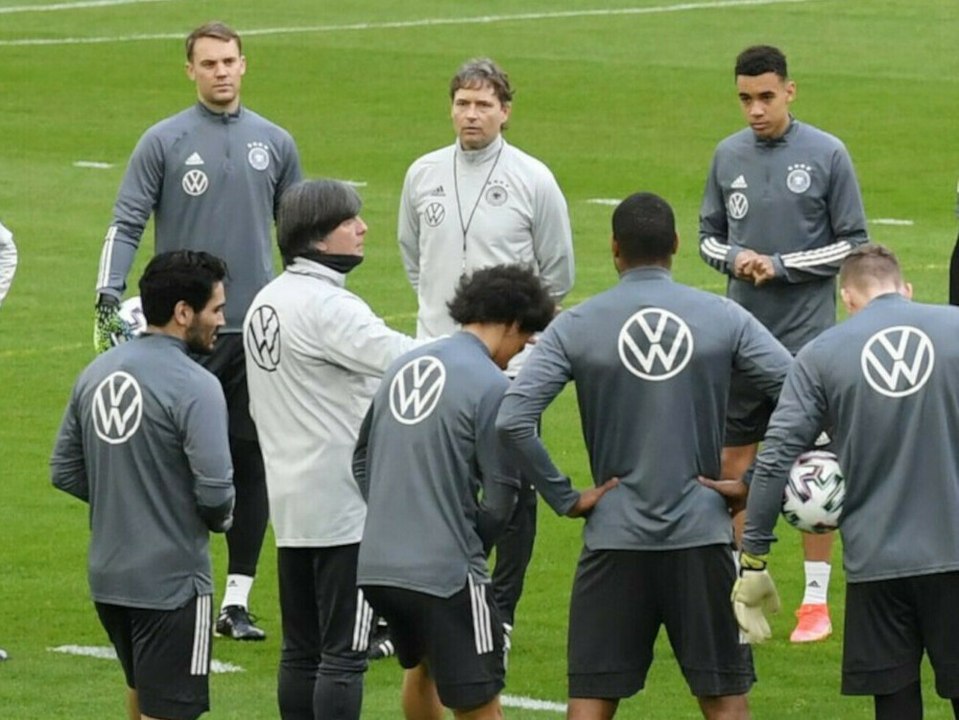 Corona-alarm beim dfb: spieler vor länderspiel positiv getestet