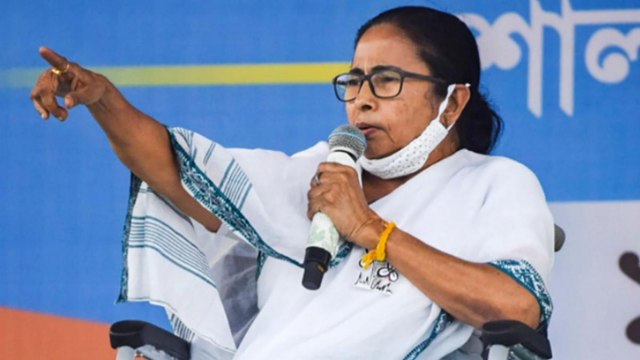 Bengal: Mithun holds roadshow, CM Mamata recites chandipath