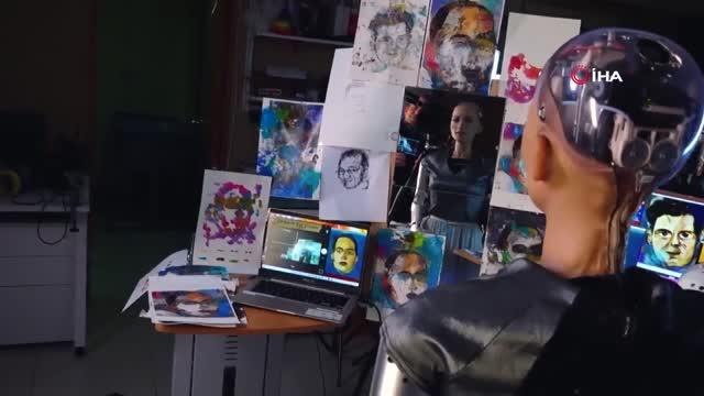 - Robot Sophia'nın sanat eseri 688 bin 888 dolara satıldı