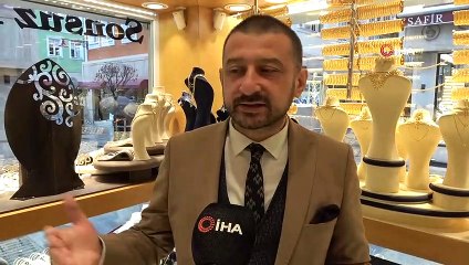 Sahte altın takılar, kimi zaman gerçeğinden ayırt edilemiyor