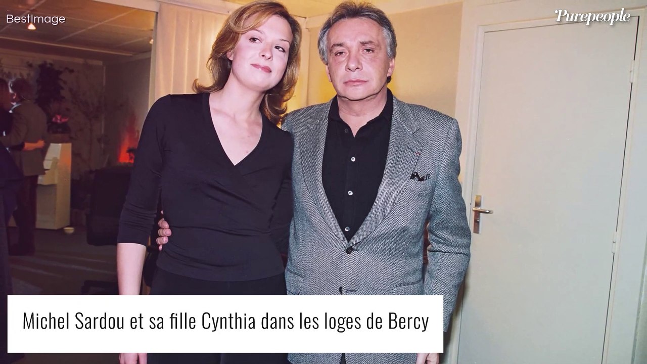 Cynthia Sardou victime d'un viol collectif : "Mon père a beaucoup souffert de mon drame"