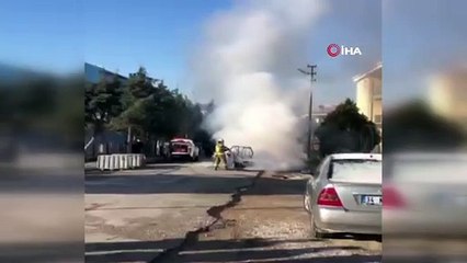 Üç tekerlekli elektrikli motor küle döndü