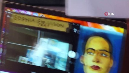 - Robot Sophia’nın sanat eseri 688 bin 888 dolara satıldı