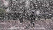 Kırıkkale'de lapa lapa kar yağışı