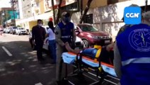 Homem fica ferido em colisão entre carro e moto no cruzamento das Ruas São Paulo e Souza Naves