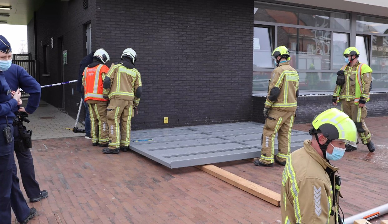 Le portail d'une école primaire à Harelbeke s’effondre sur plusieurs enfants: 4 blessés