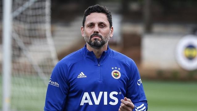 Son Dakika: Fenerbahçe Erol Bulut ile yollarını ayırdı