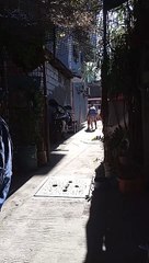 nag ppraktis mag lakad si micai