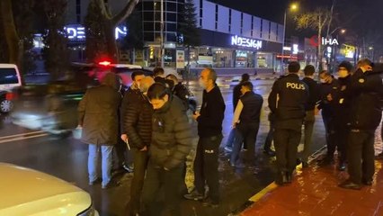 Yol vermek kavgasında 2 kişiyi bıçaklayan alkollü sürücü tutuklandı