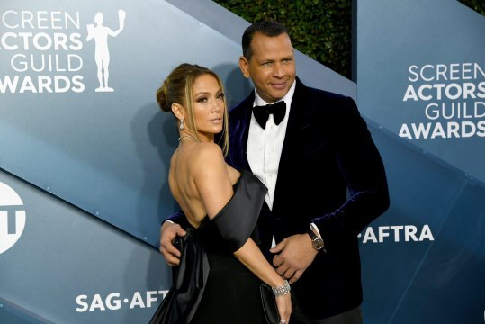 Jennifer Lopez Reportedly Loves the Big Gestures Alex Rodriguez Has Been Making