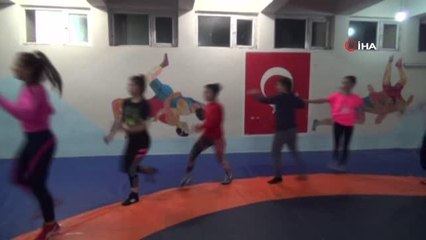 Son dakika haberi: Siirtli Evin Demirhan, olimpiyatlara katılmaya hak kazandı