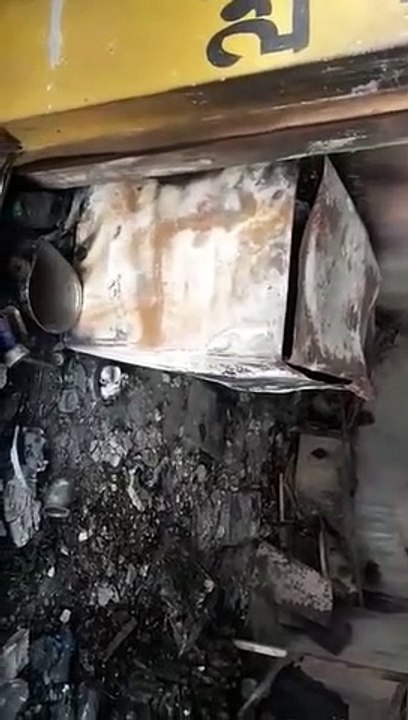 शॉर्ट सर्किट से किराणा दुकान में आग से  लाखों का सामान जला
