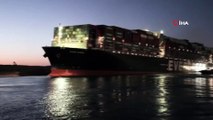 - Süveyş Kanalı'nda trafik yeniden başladı- Konteyner gemisi Ever Given yoldan çektirildi