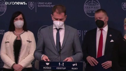 Αντάλλαξαν... θέσεις ο πρωθυπουργός με τον υπουργό Οικονομικών της Σλοβακίας