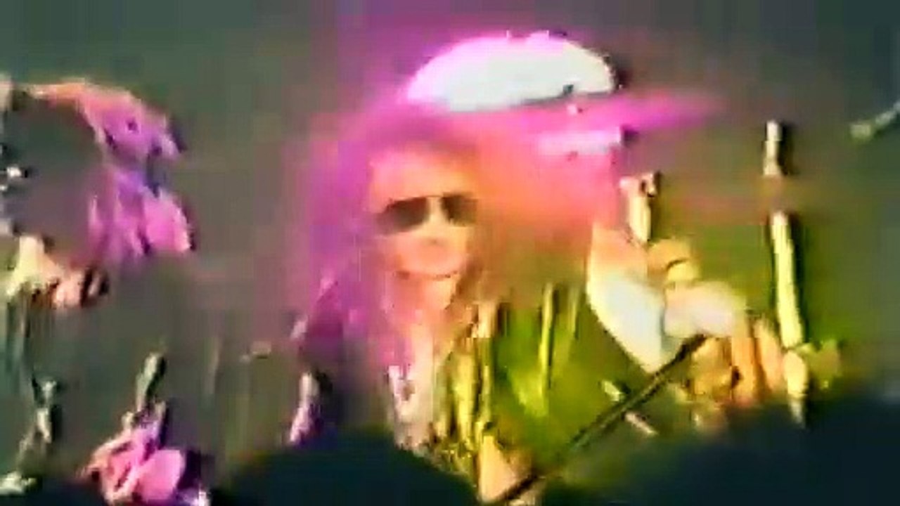 "Reckless LIfe" Alt Lyrics w/lyrics Guns N' Roses Roxy 1986