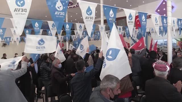 DEVA Partisi Genel Başkanı Ali Babacan, partisinin Hakkari kongresinde konuştu