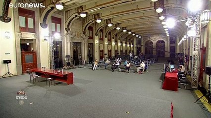 México supera los 200 000 muertos y trata de acelerar la vacunación