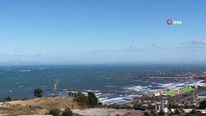 Gemiyi karaya oturtan fırtına yerini gökkuşağına bıraktı