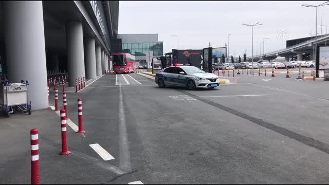 A Milli Futbol Takımı, Dünya Kupası Elemeleri'ndeki Norveç maçı için İspanya'ya gitti