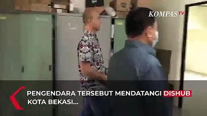 Pengendara Mobil yang Memaki Dishub dan Merusak Rambu di Kalimalang Minta Maaf