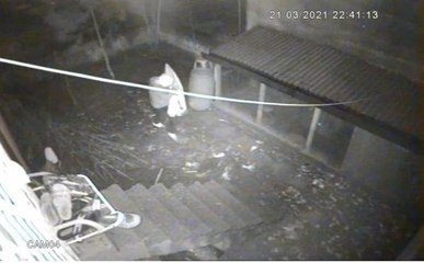 MALTEPE'DEKİ TELEVİZYON HIRSIZLARI KAMERADA