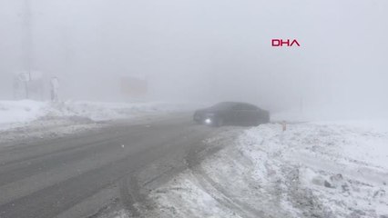 Son dakika: Zonguldak'ta kar yağışı nedeniyle araçlar ilerleyemedi, kazalar meydana geldi
