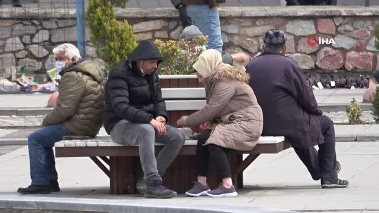 Çok yüksek riskli ilde kurallar hiçe sayılıyor