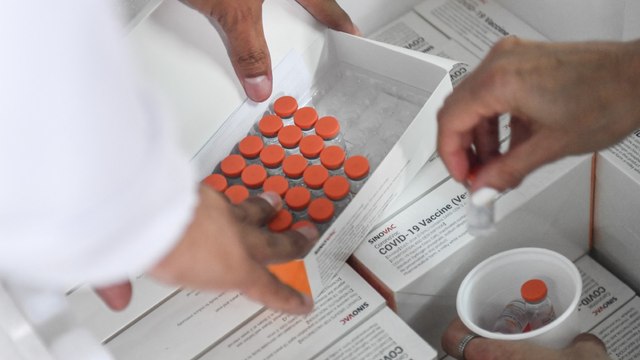 Segunda dosis de vacuna anticovid de Sinovac se debe aplicar a los 28 días