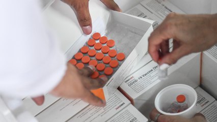Segunda dosis de vacuna anticovid de Sinovac se debe aplicar a los 28 días