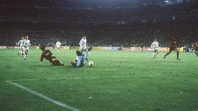 #OnThisDay: 1989, Real Madrid-Milan 1-1