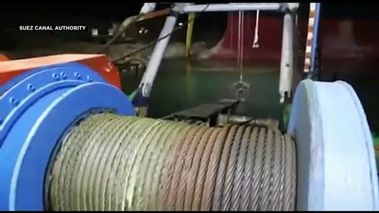 Suezkanal weiter blockiert: Industrie befürchtet Lieferengpässe