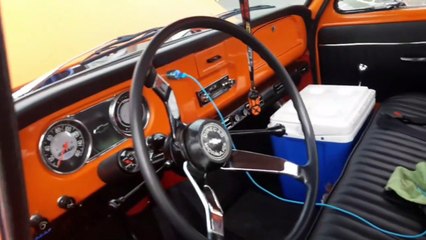 Primeiro encontro de Carros Antigos do Canal