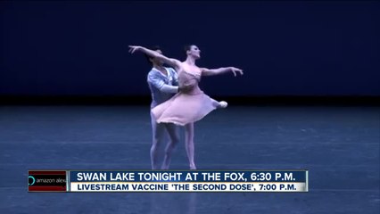 A night of entertainment at the Fox Theater